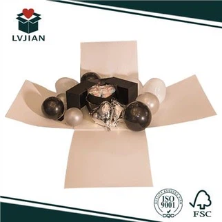 Caja de papel para regalo